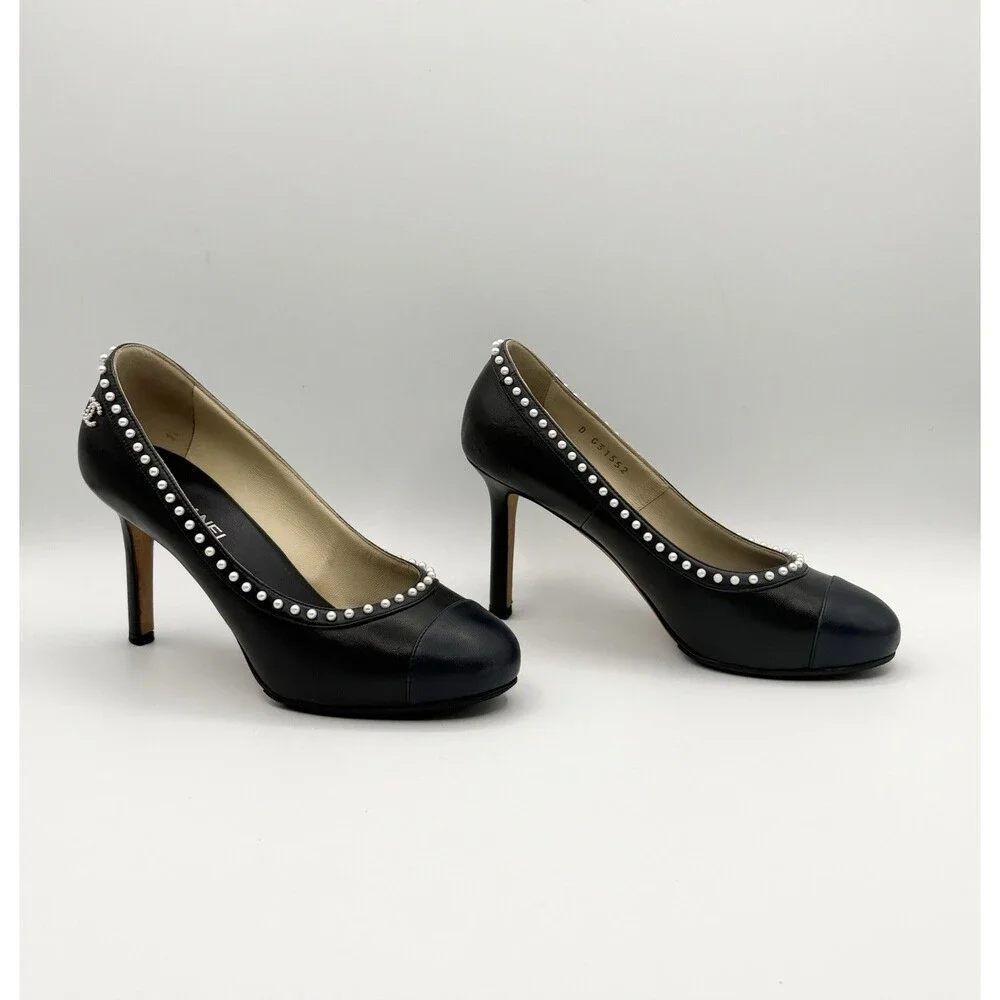Chanel Black & Navy Cap Toe Heels Pearl Embellishments CC Logo Size EU 35.5
